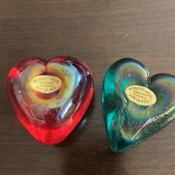 Robert Held Two Glass Hearts - Picture 2 of 4